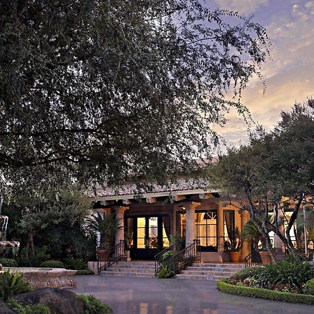 Harris Ranch Inn And Restaurant Huron Экстерьер фото
